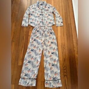 Crescent Cream Pajama Top with Blue and Orange Leaf Print Size. M